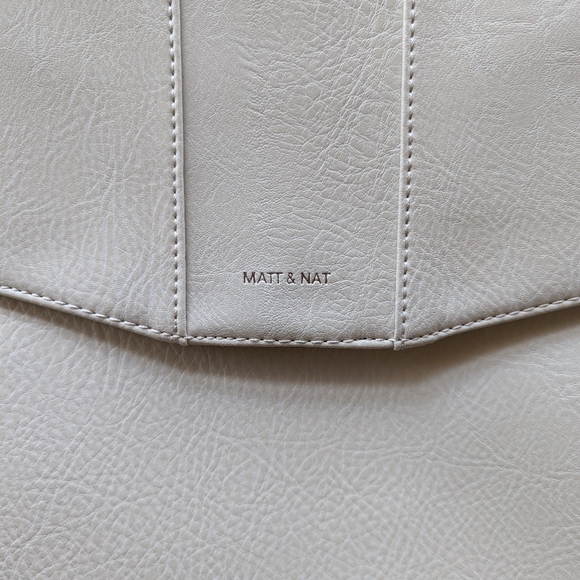 Matt & Nat Hamel Vegan Leather Bag in White - Picture 5 of 10